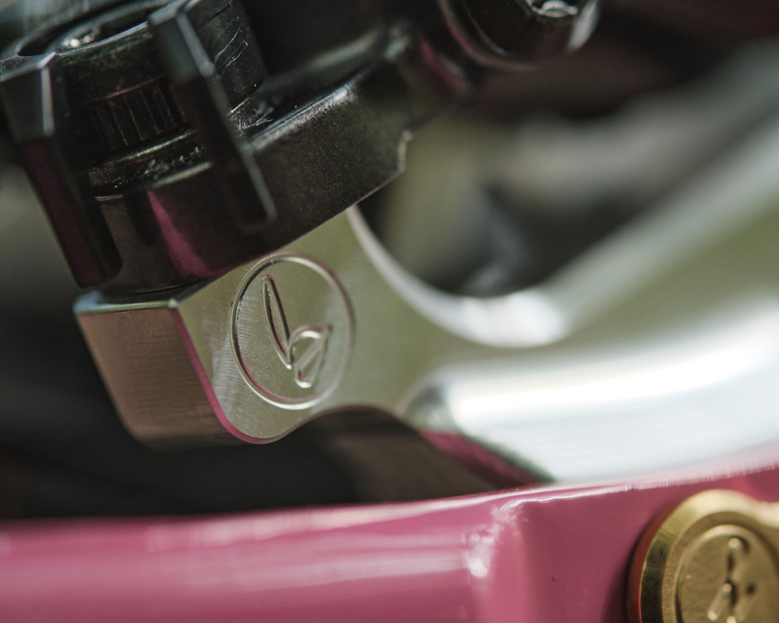 Holt 1.0 Medium Pink