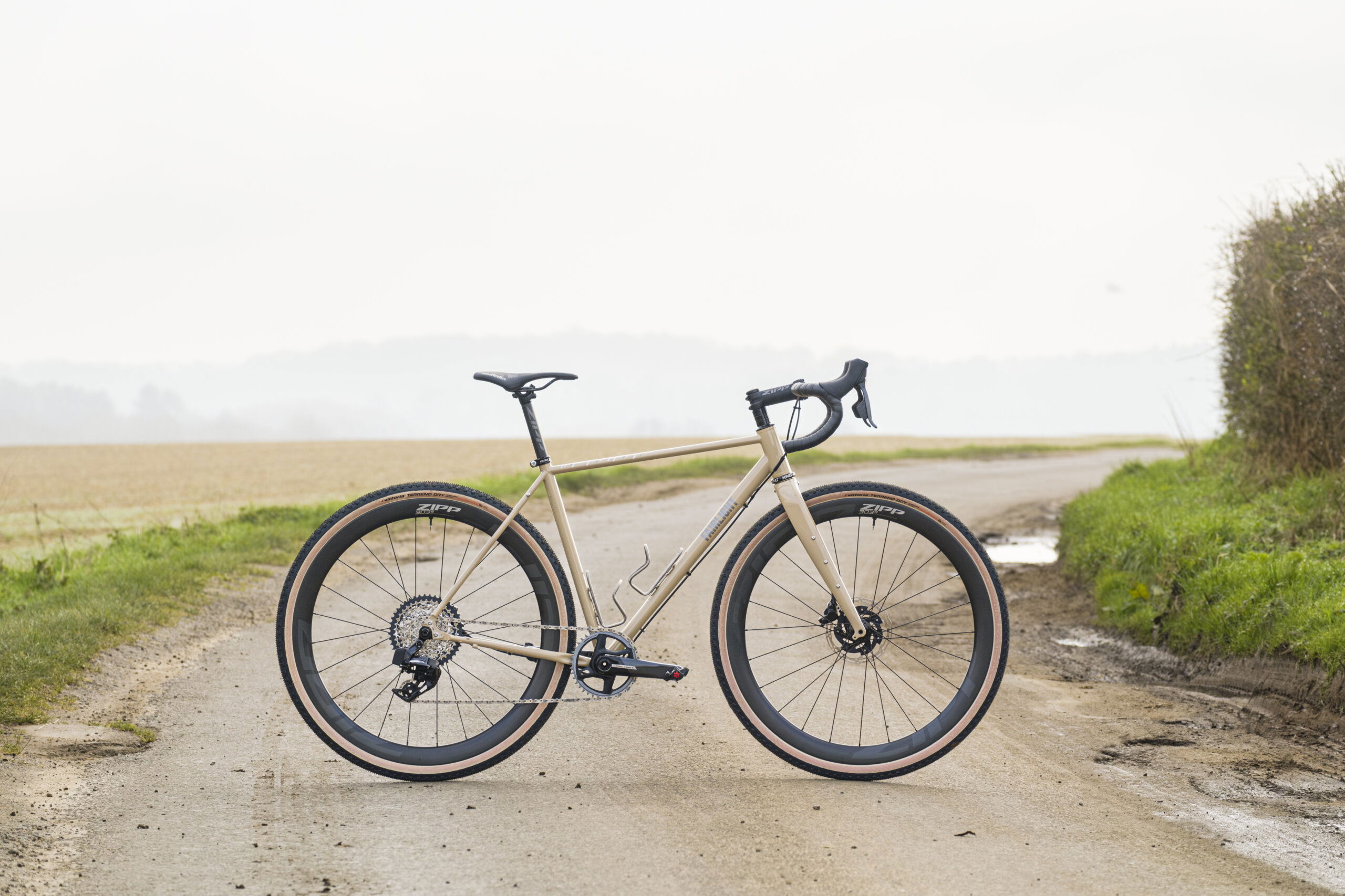 Secan 2.5 54R Desert