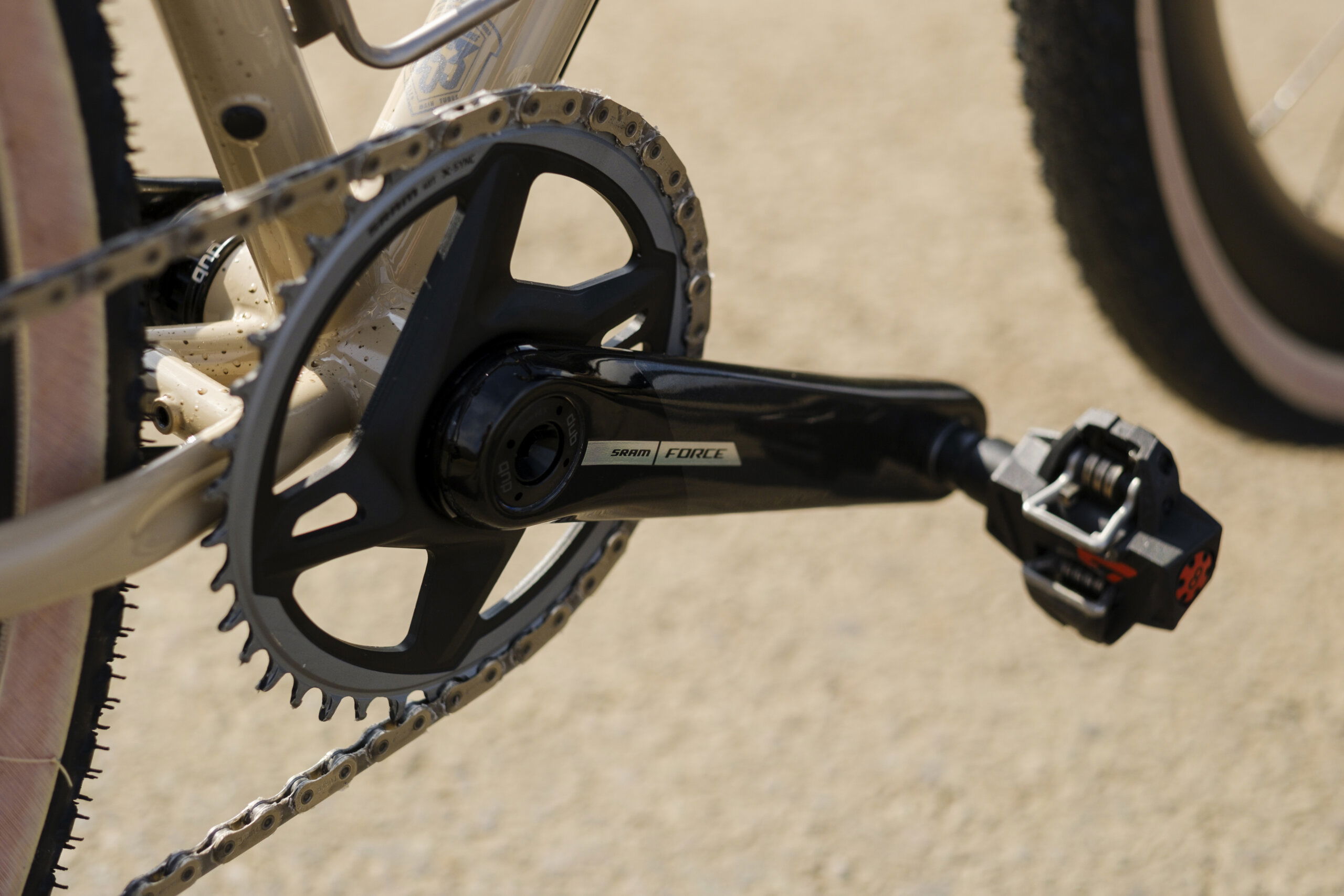 Secan 2.5 54R Desert