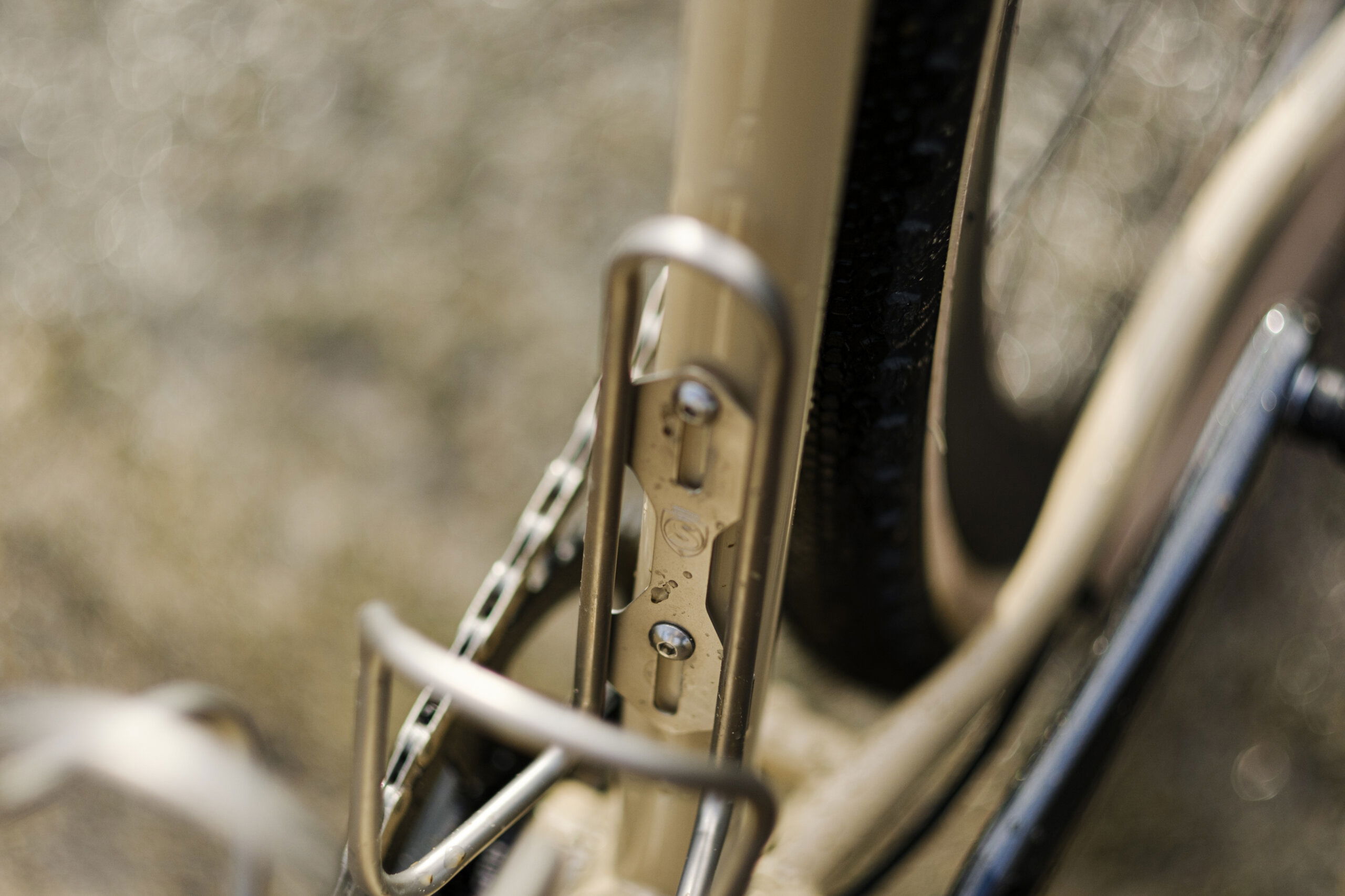 Secan 2.5 54R Desert