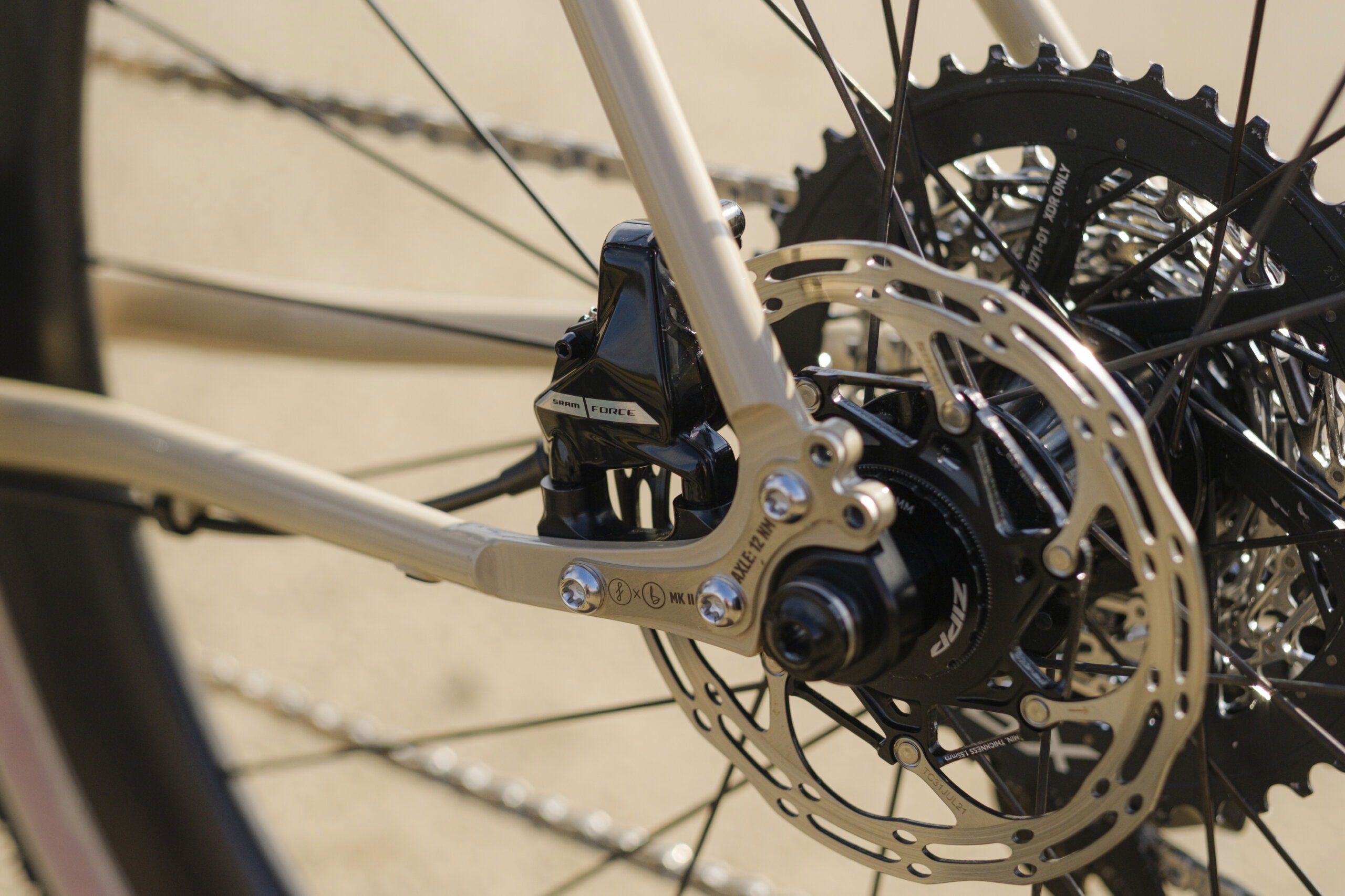 Secan 2.5 54R Desert