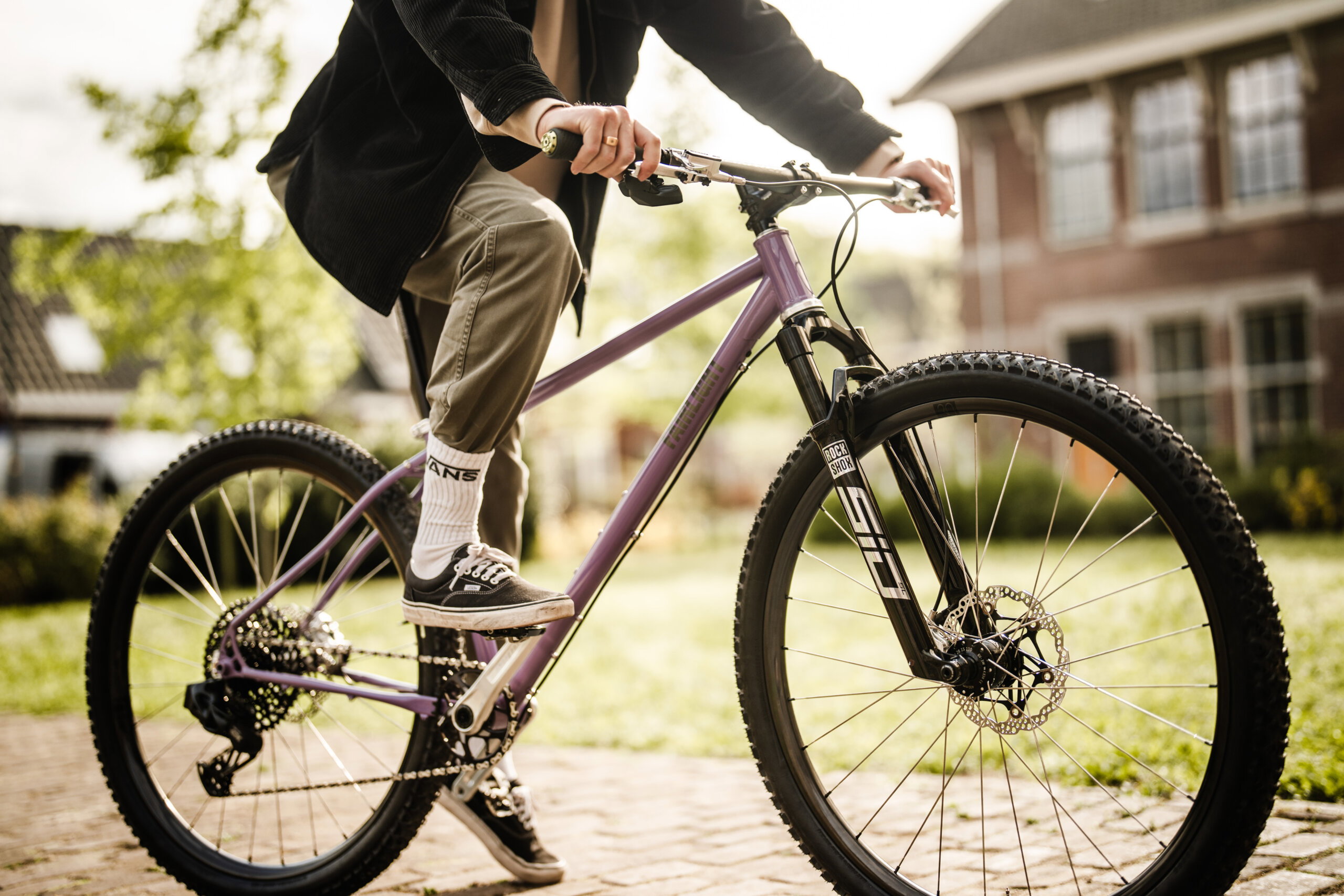 Holt 1.0 Medium Violet