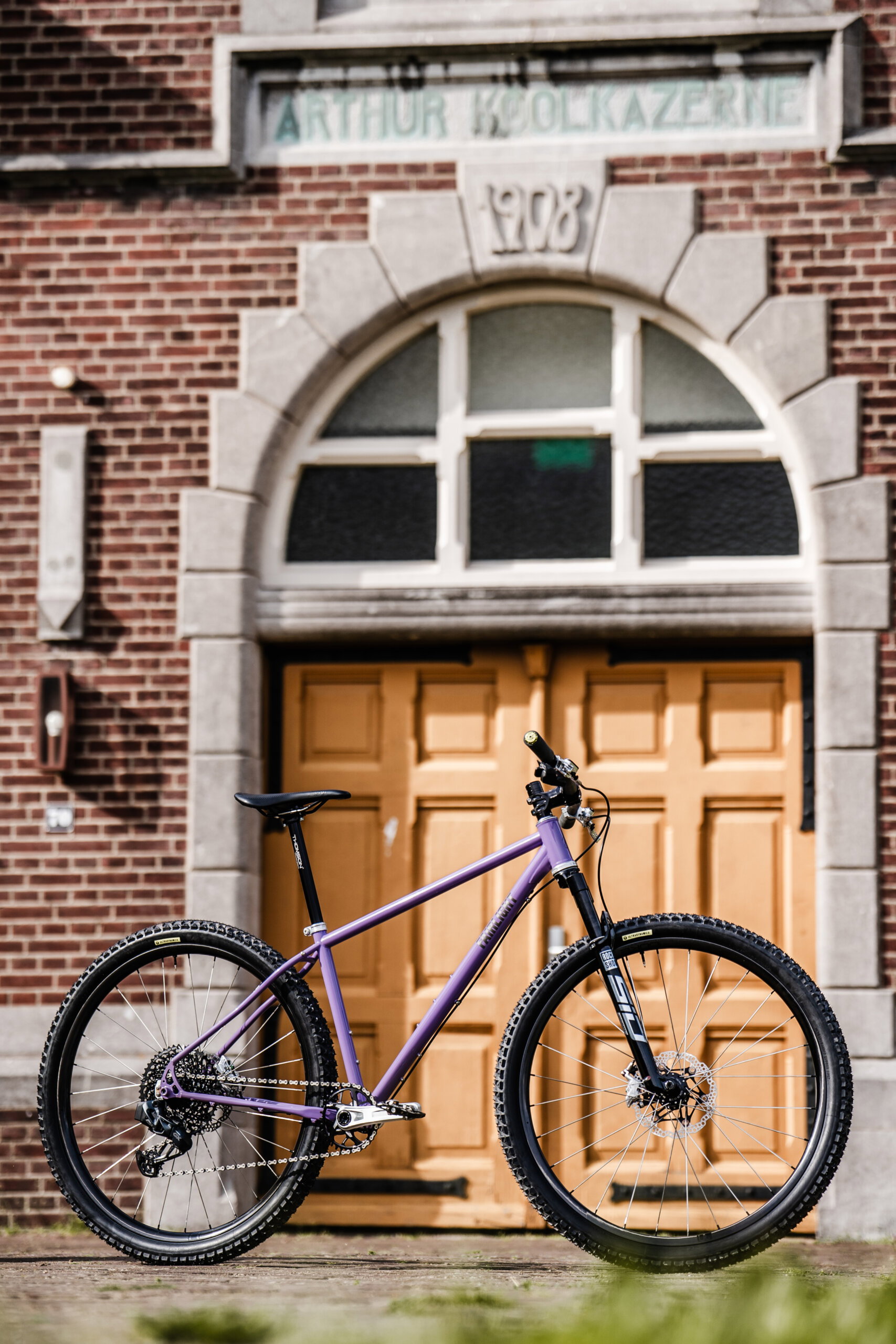 Holt 1.0 Medium Violet