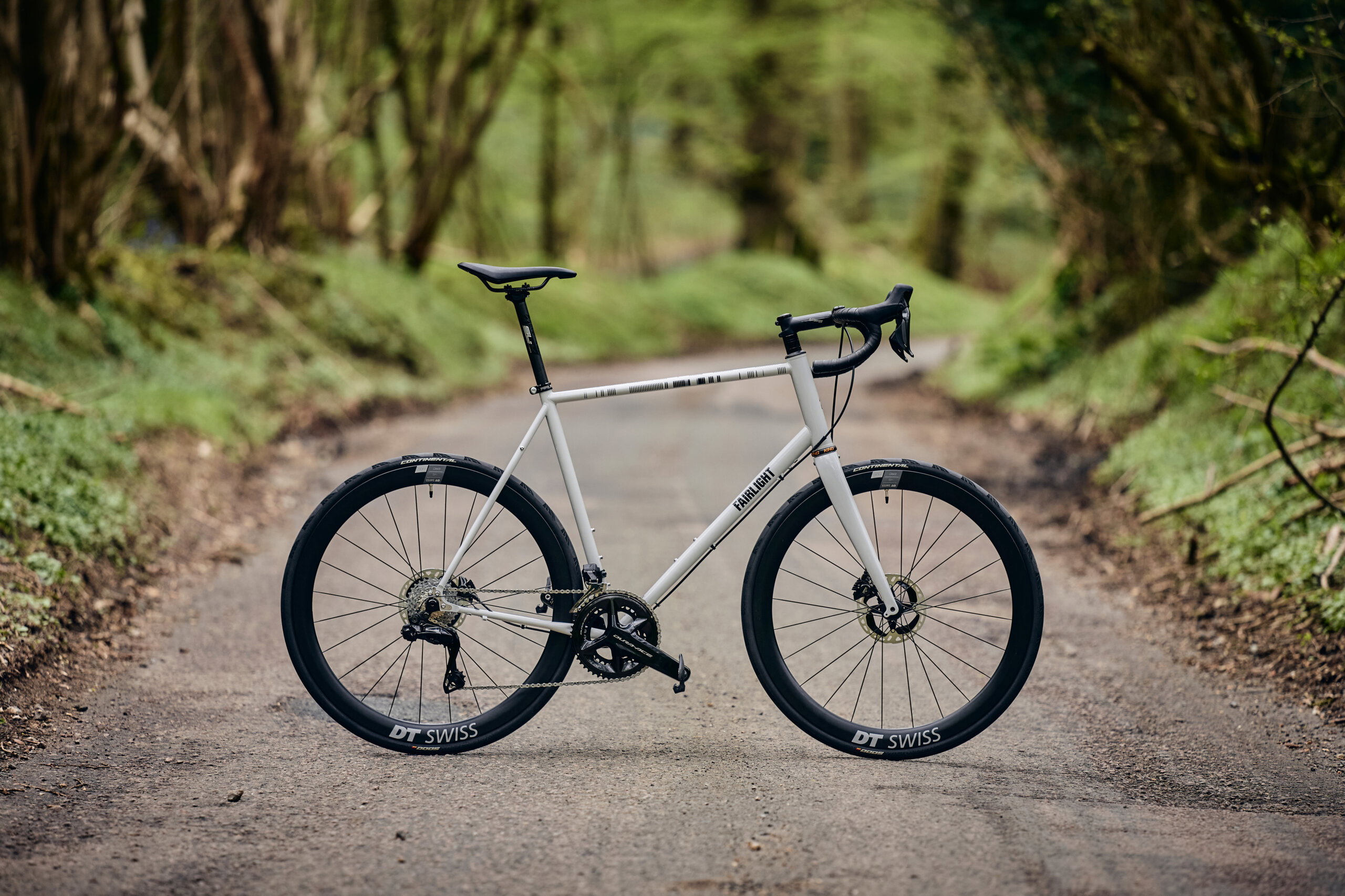 Strael 3.0 61T Monochrome