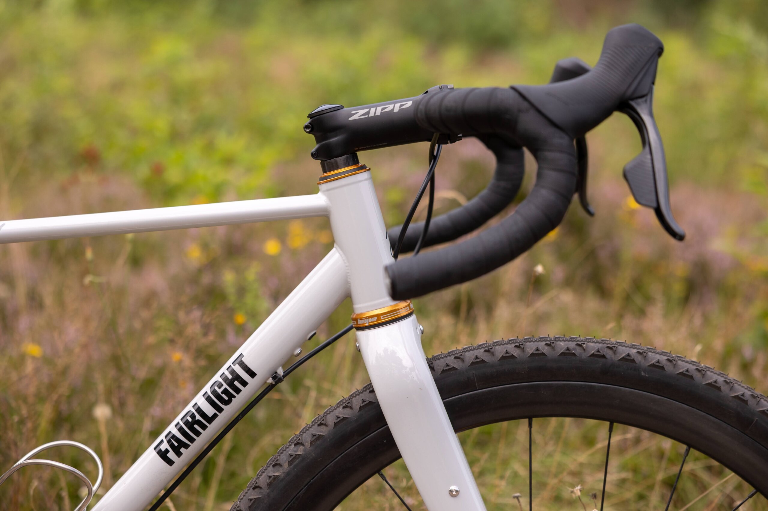 Secan 2.5 54R Monochrome