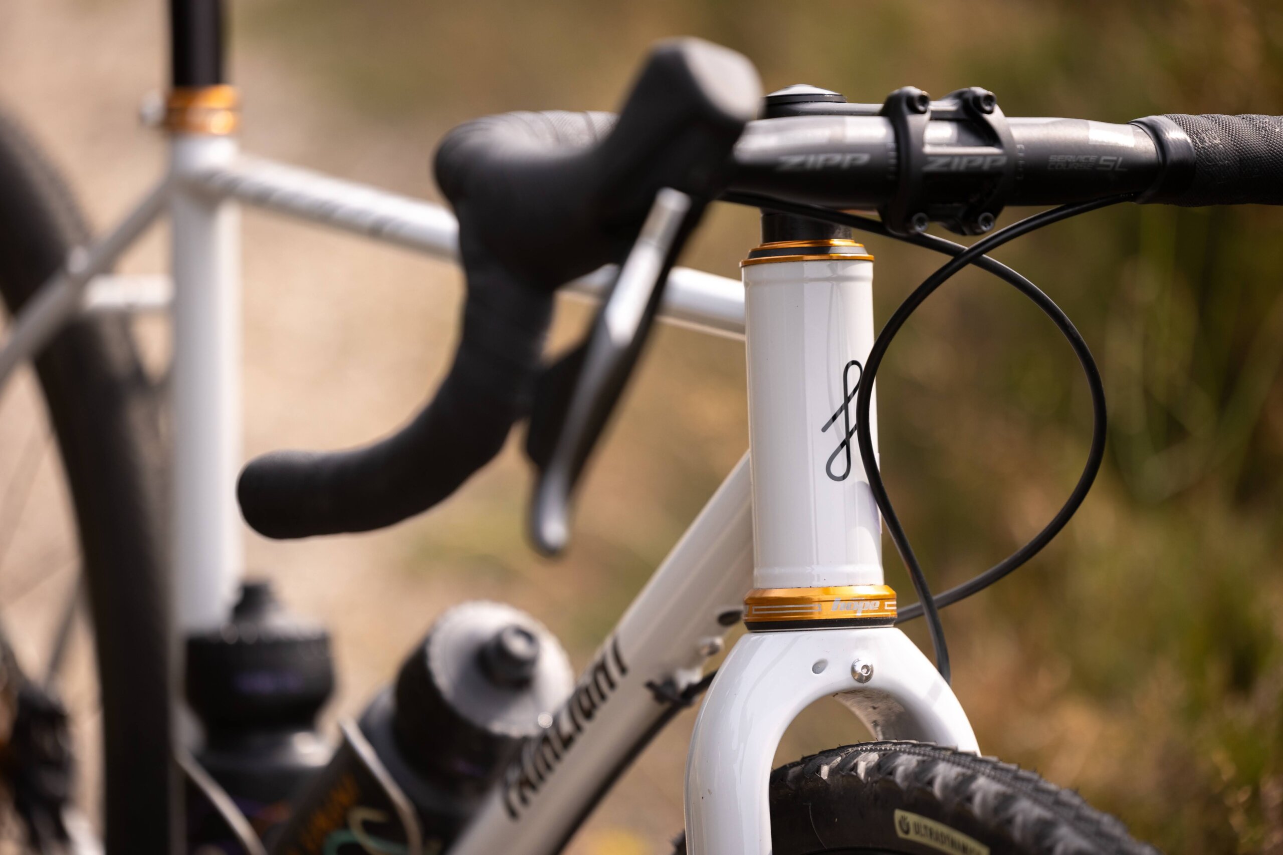 Secan 2.5 54R Monochrome