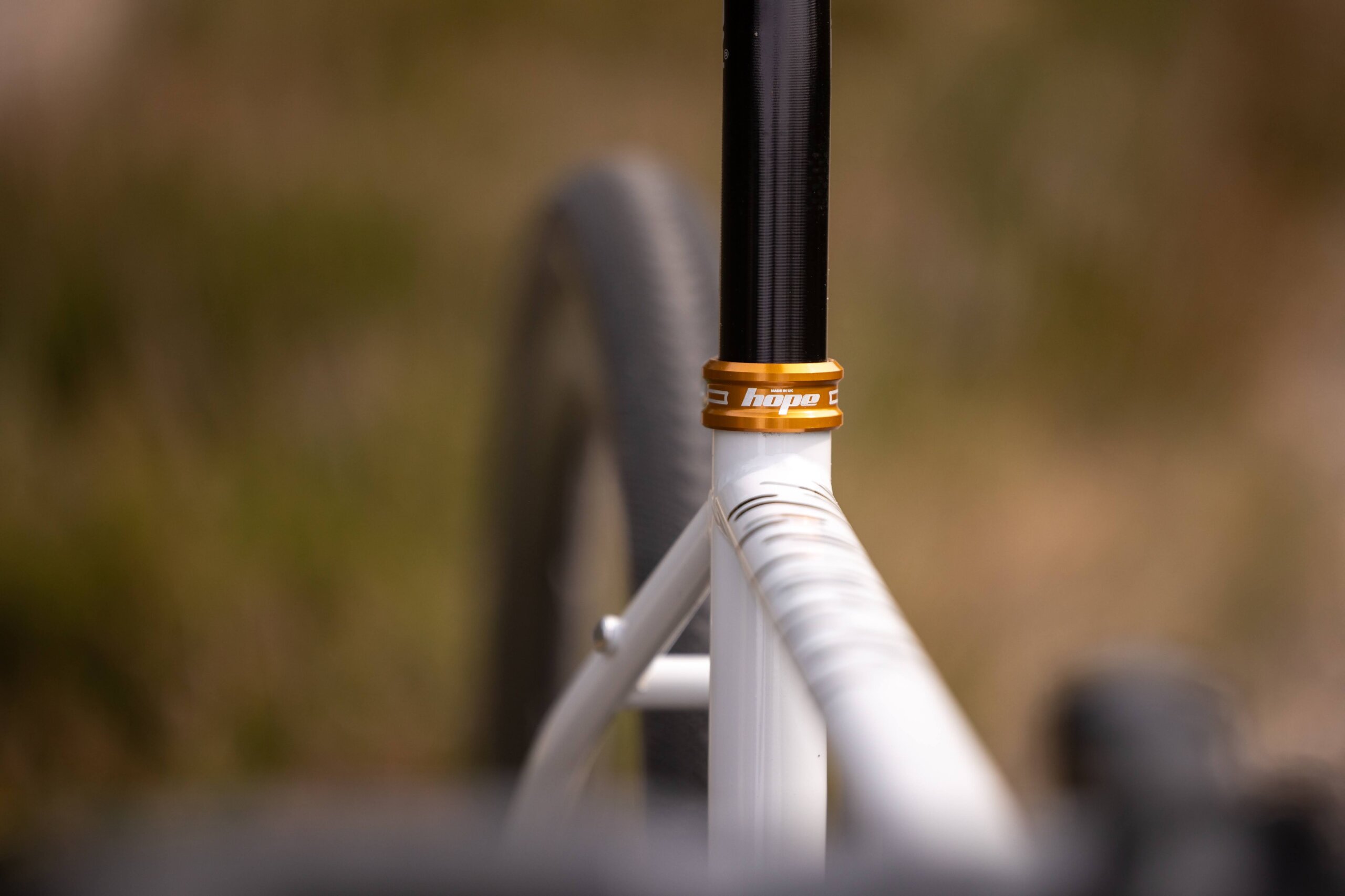 Secan 2.5 54R Monochrome