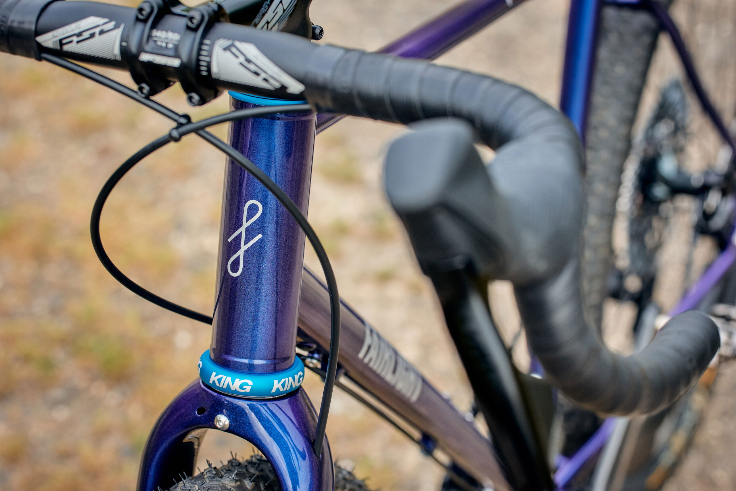 Secan 2.5 54T Iridescent Plum