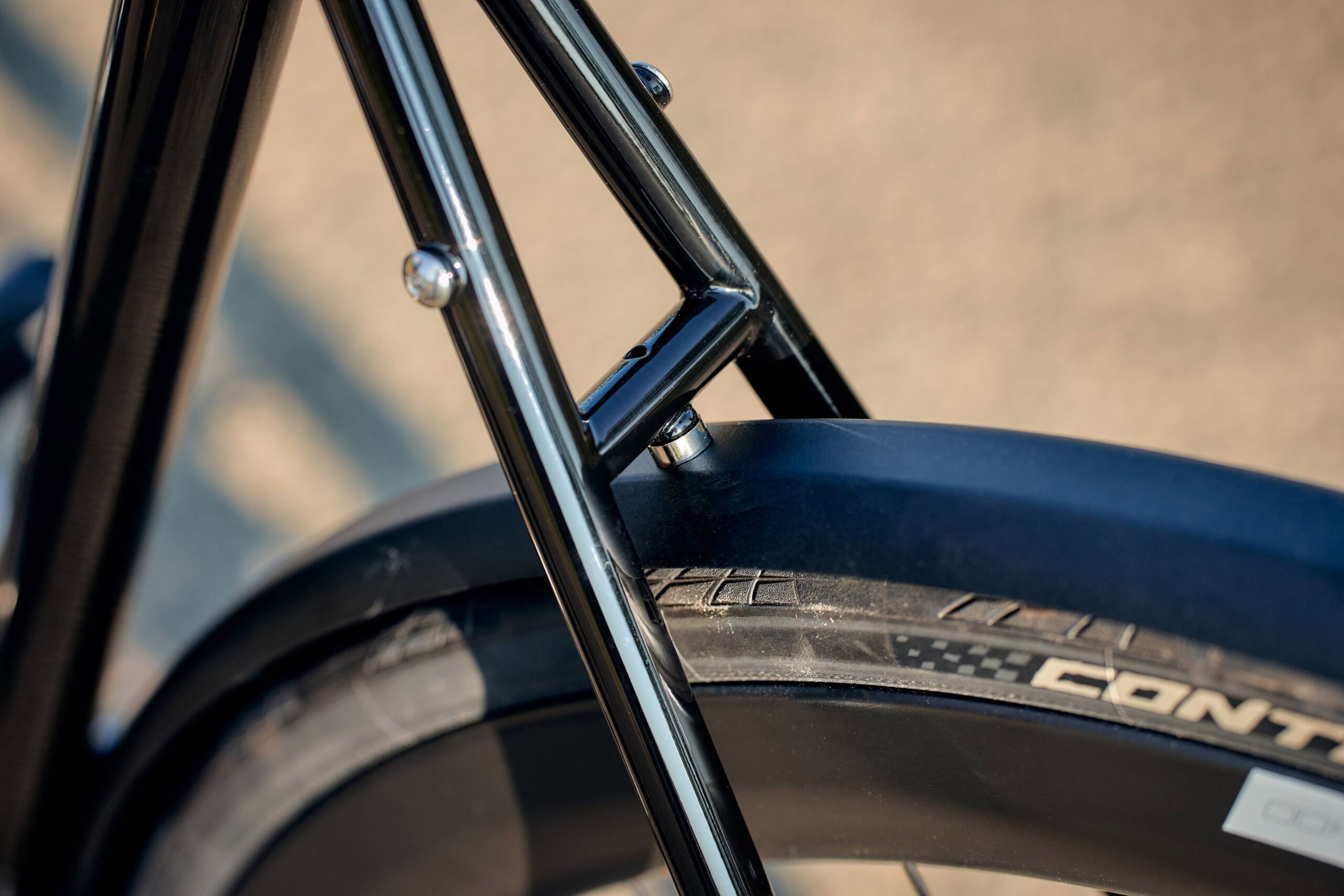 Strael 3.0 56R Black