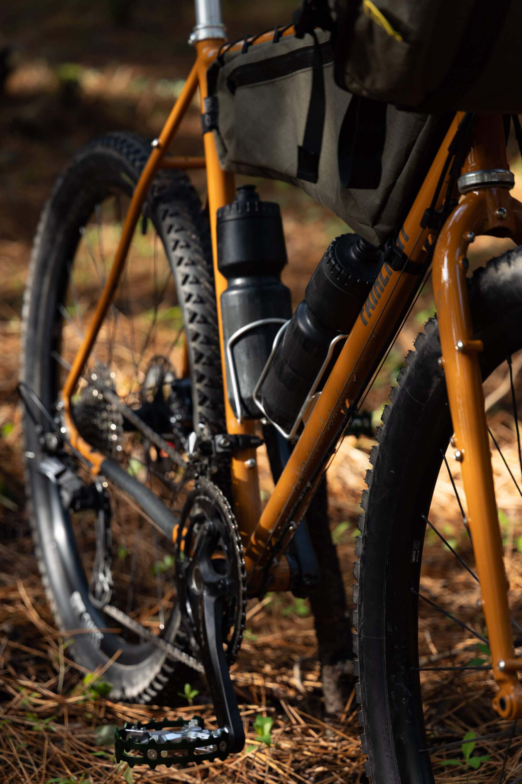 Faran 2.5 58T Winter Bracken