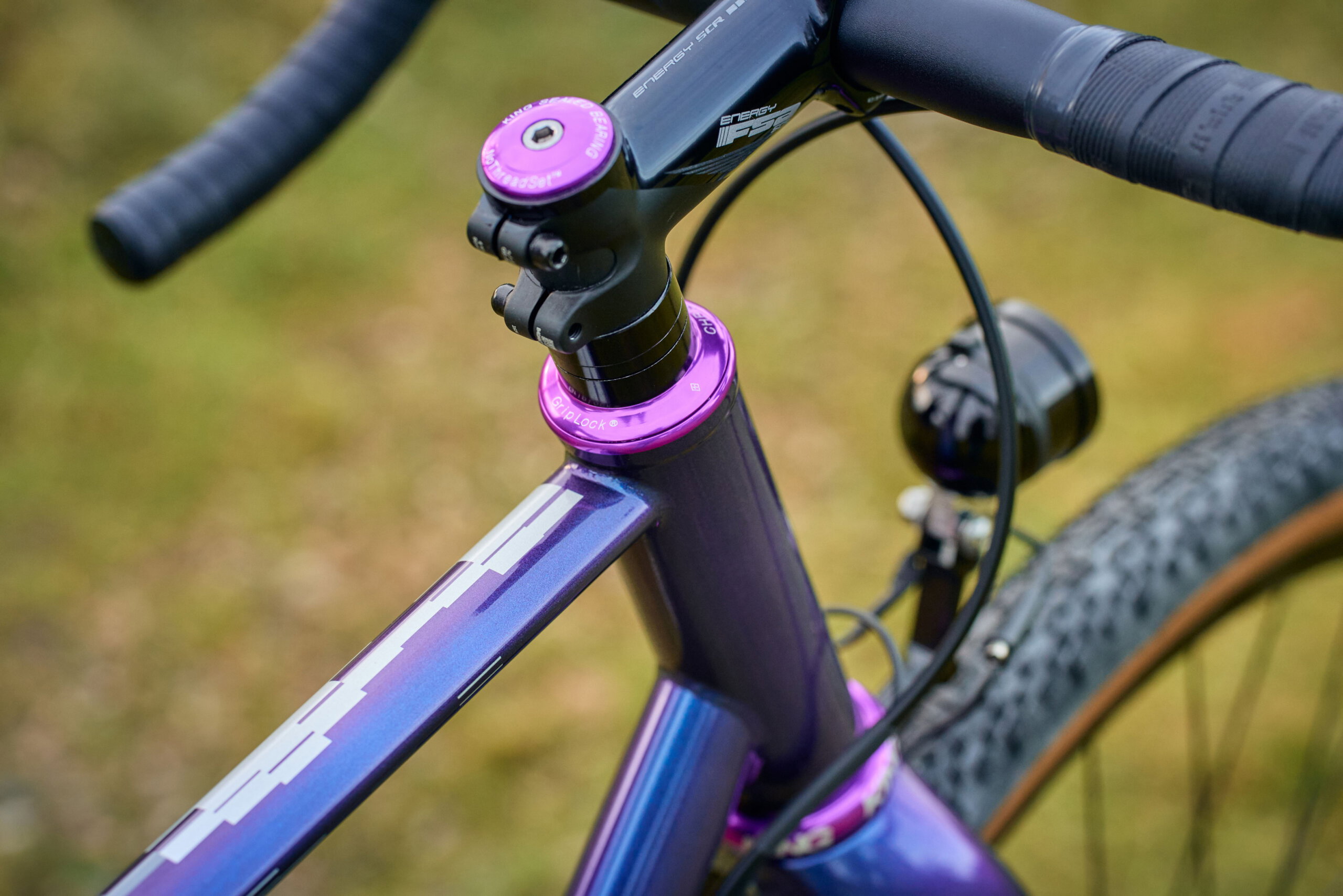 Secan 3.0 54T Iridescent Plum