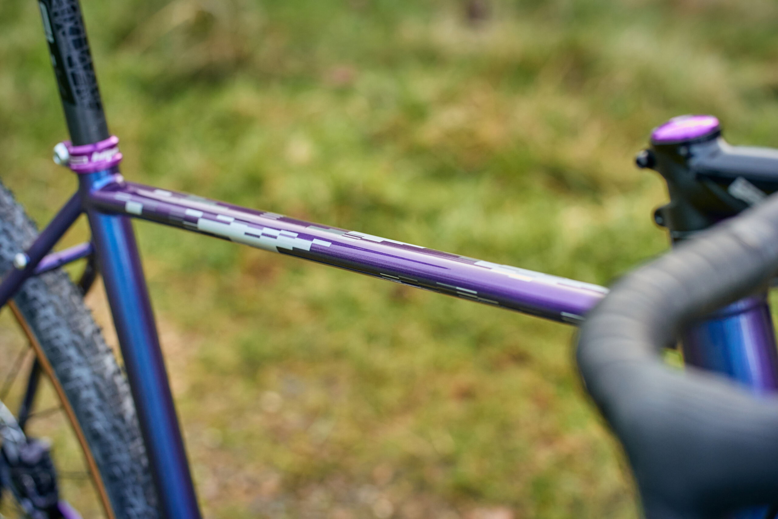 Secan 3.0 54T Iridescent Plum