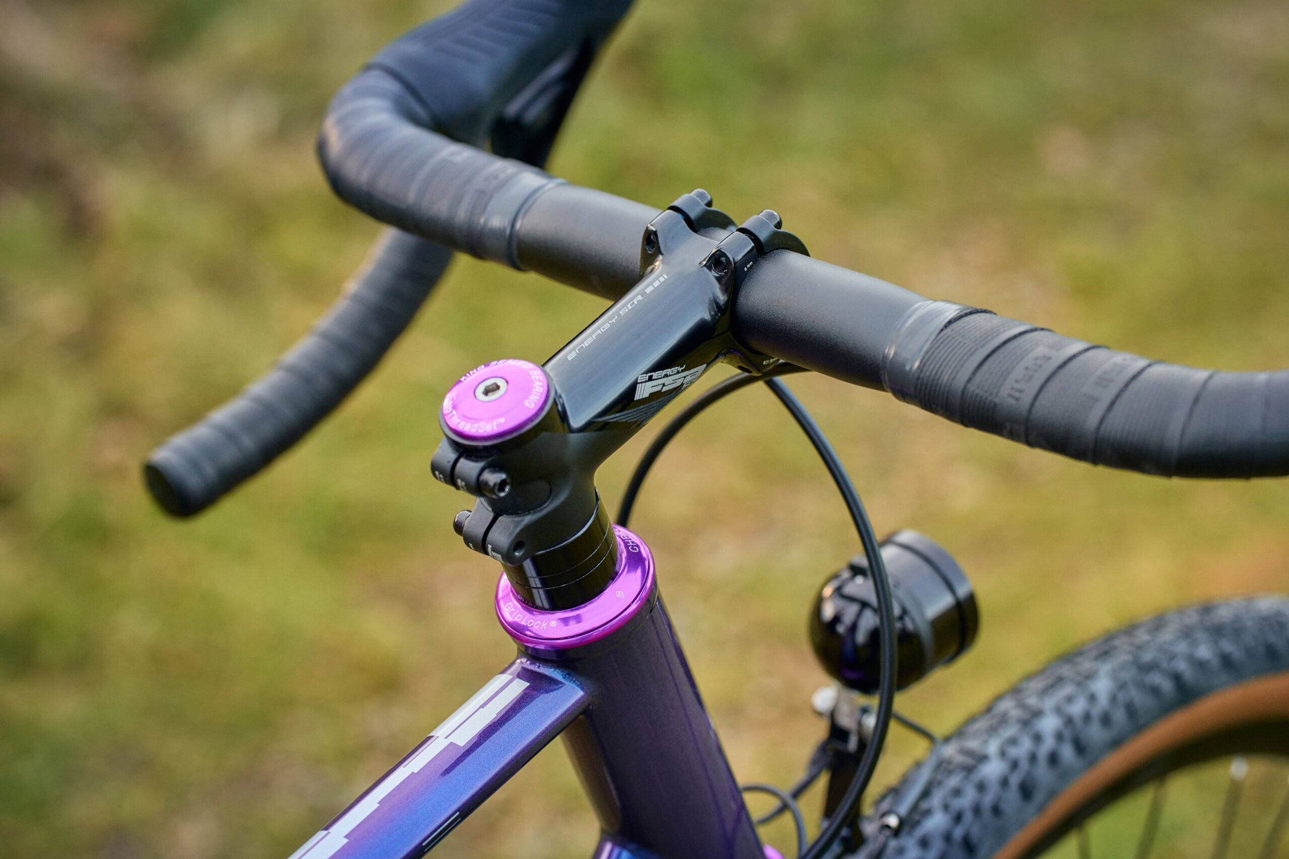 Secan 3.0 54T Iridescent Plum