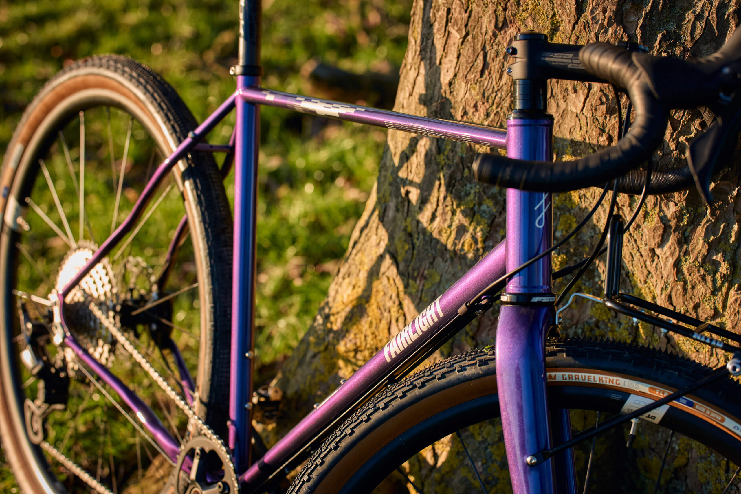 Secan 3.0 56T Iridescent Plum