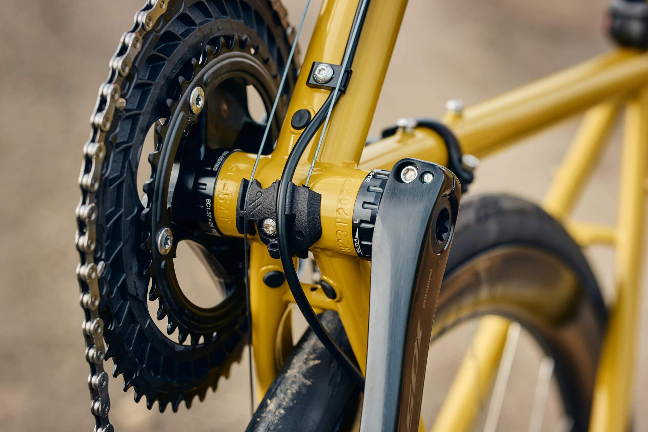 Strael 4.0 54T Ochre