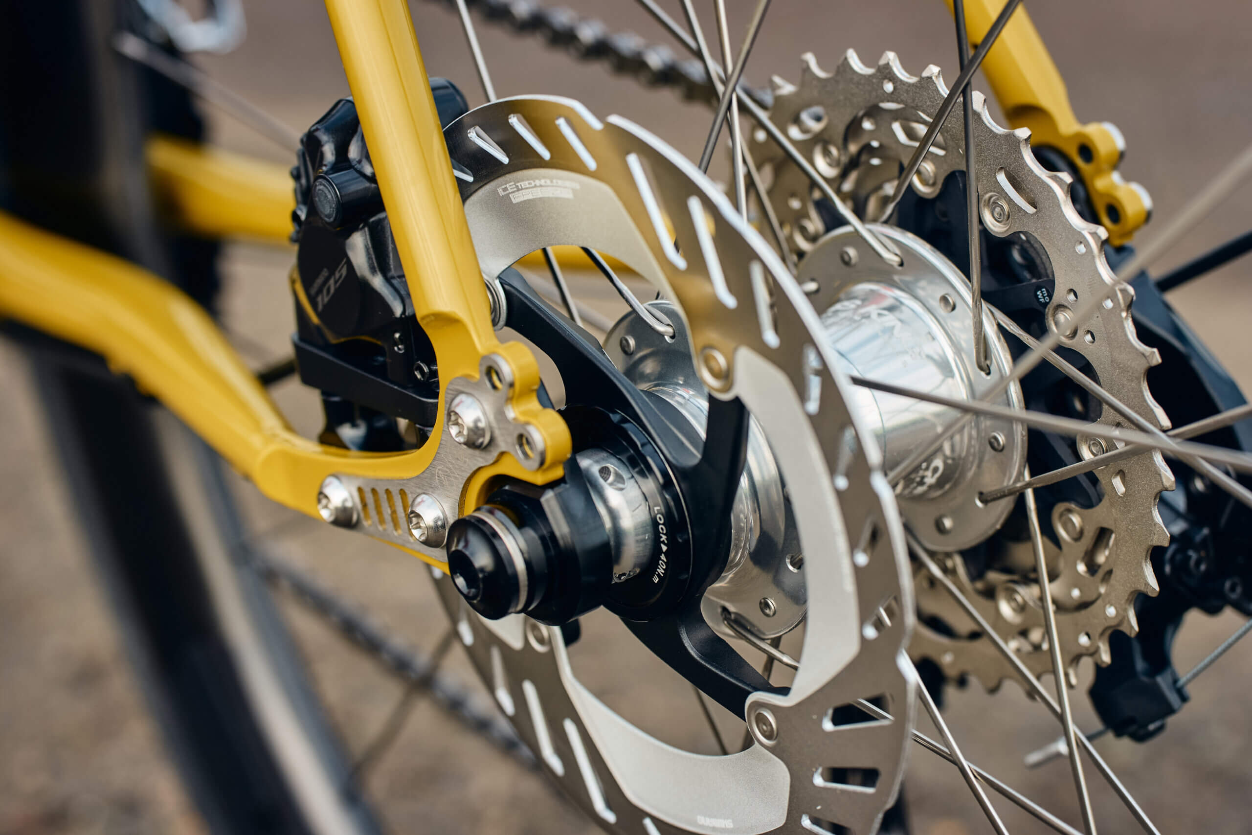 Strael 4.0 54T Ochre