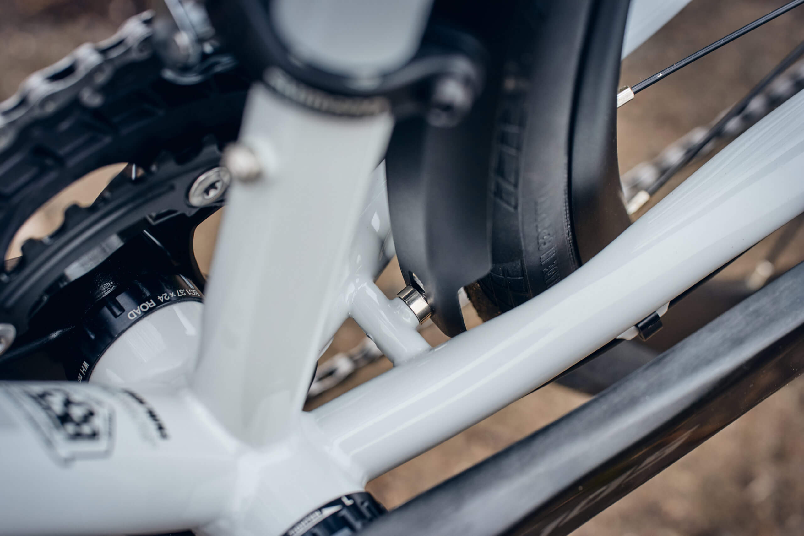 Strael 4.0 56R Monochrome Strael