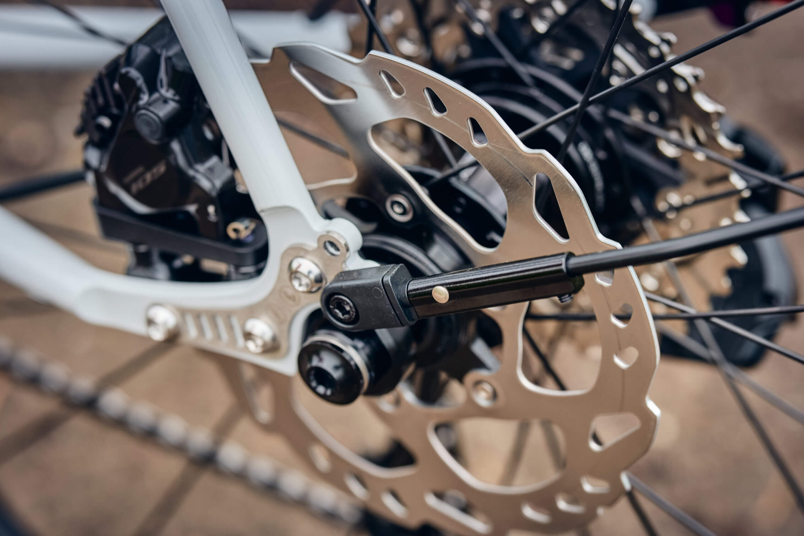 Strael 4.0 56R Monochrome Strael