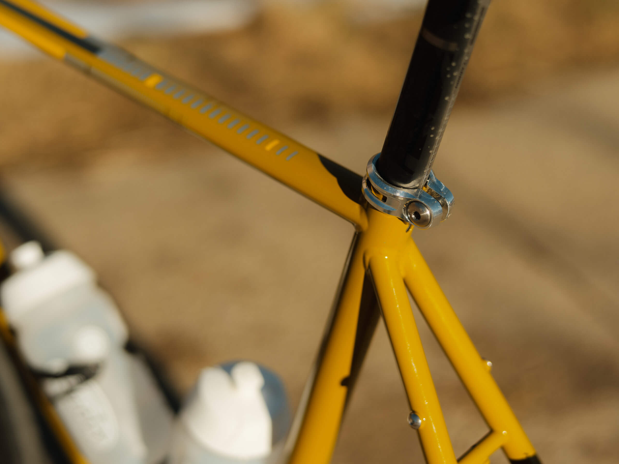 Strael 4.0 58R Ochre