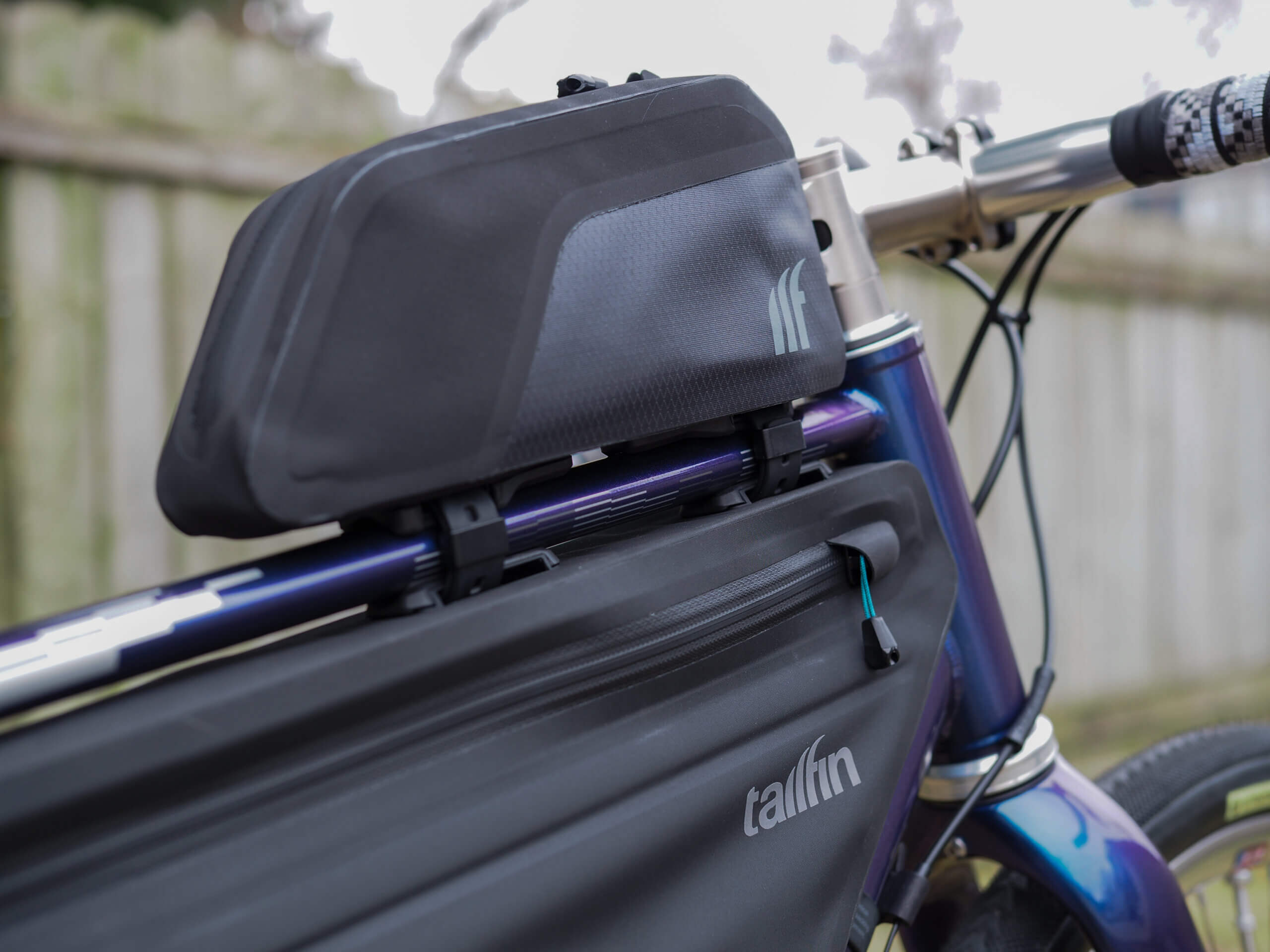 Secan 3.0 54T Iridescent Plum