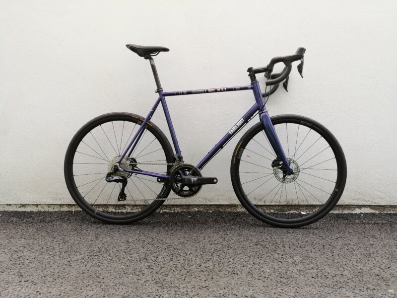 OUTLET - Strael 3.0 61R Iridescent Plum with Shimano Ultegra R8170 Di2
